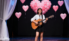 <b>除了这些环绕已有旋律的编</b>